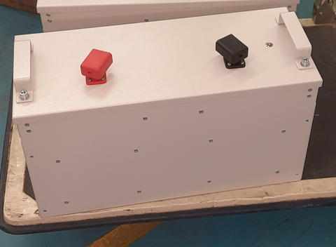 Акумуляторна батарея LiFePO4 24V &ndash; 200 Ah ETU-LiFePO4-24V-200Ah фото